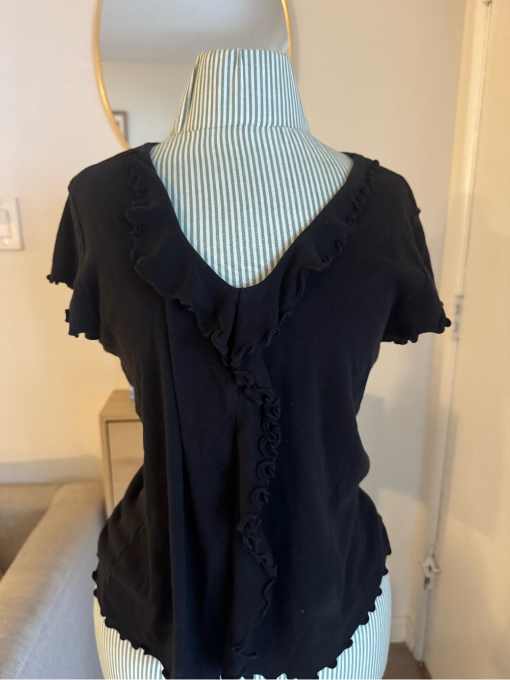 Vintage CLIO Black Ruffle Top Made in USA Size L